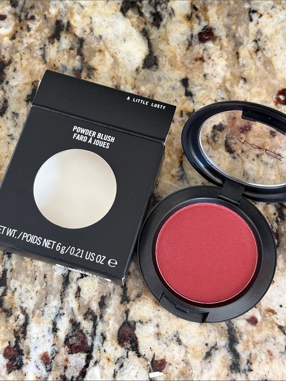 ⚡️🖤MAC Cosmetics Powder Blush A Little Lusty